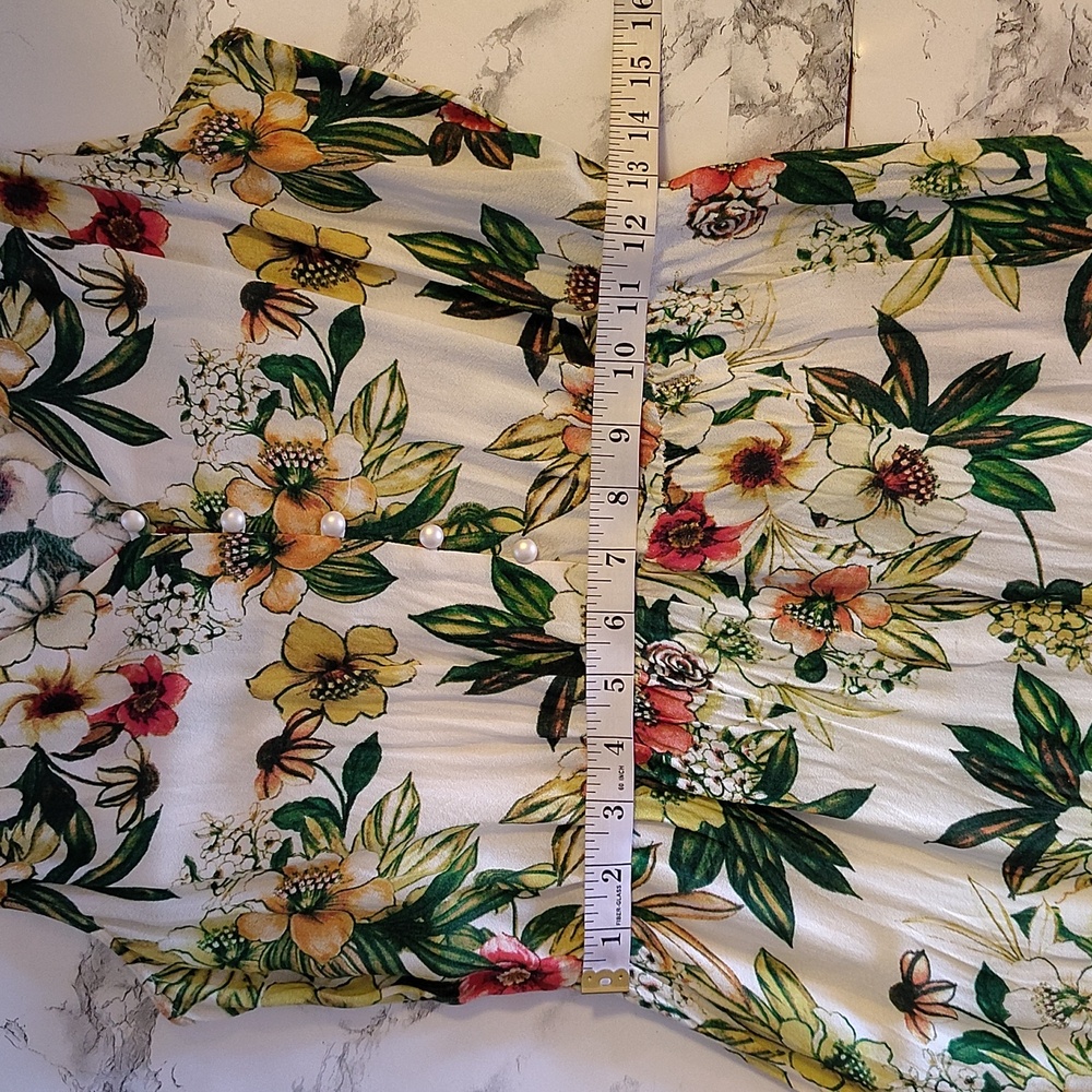 ECI Floral Maxi Dress - Red, Green, White - Picture 16 of 16